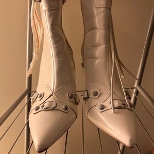 Elegant White Women's Boots